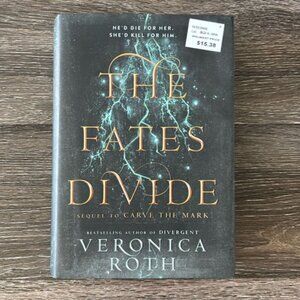 NWT The Fates Divide by Veronica Roth Hardcover